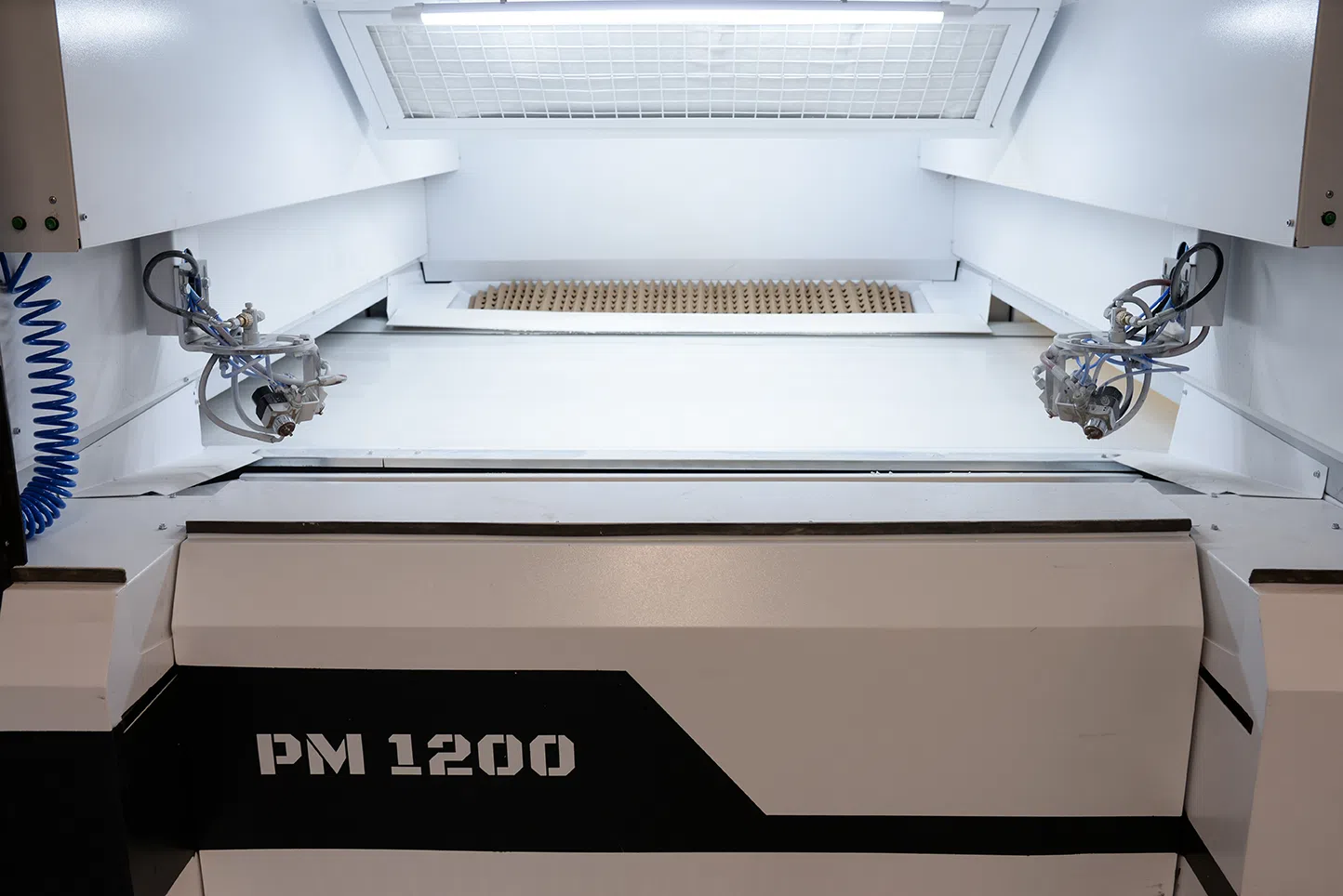 pm1200